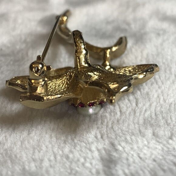 VTG 60's Marcel Boucher Signed Gold Plated Narcissus Flower Brooch w/Pearl 8367P - Picture 7 of 7